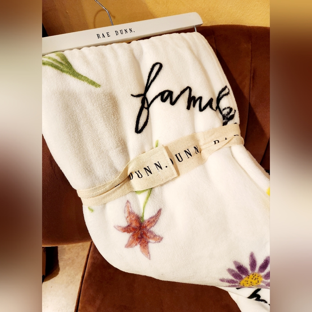 Rae Dunn FAMILY throw